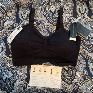 NWT Kindred Bravely Nursing/Pumping Bra in Black